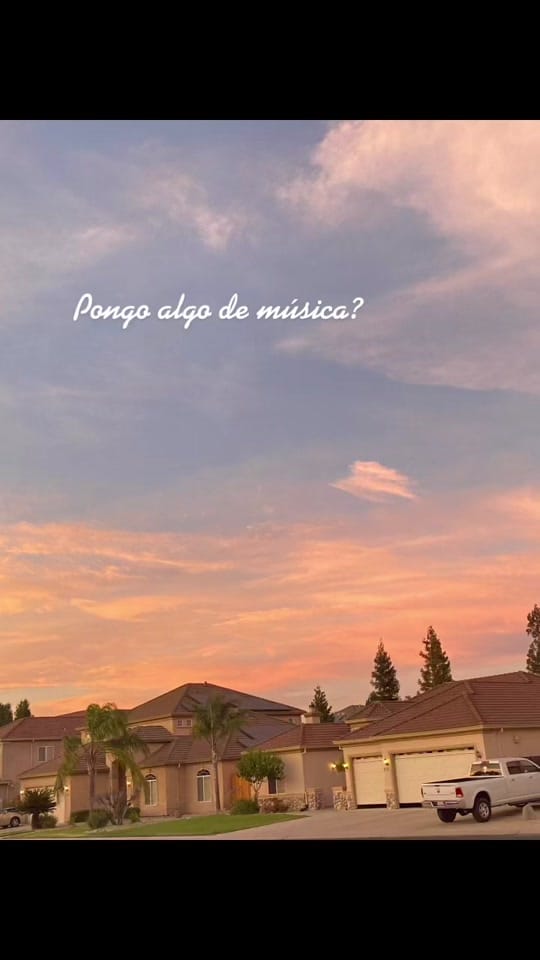 Post 9 by Mayra Sandoval | IL Realtor® on TikTok (video)