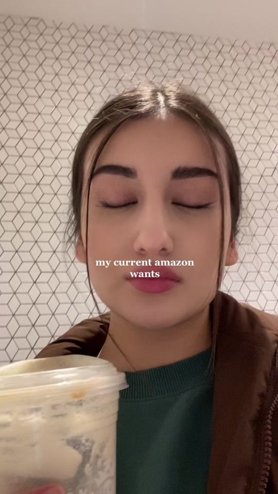 Post 7 by Mayra Sandoval | IL Realtor® on TikTok (video)