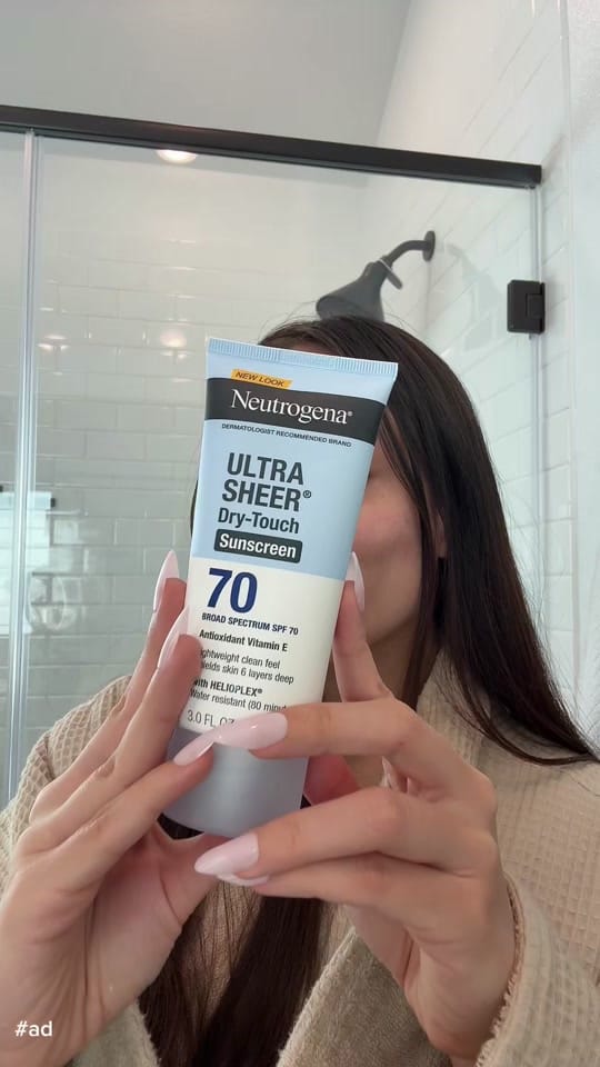 Post 4 by esme on TikTok (video)