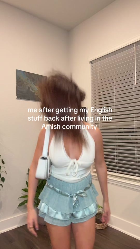 Post 10 by esme on TikTok (video)