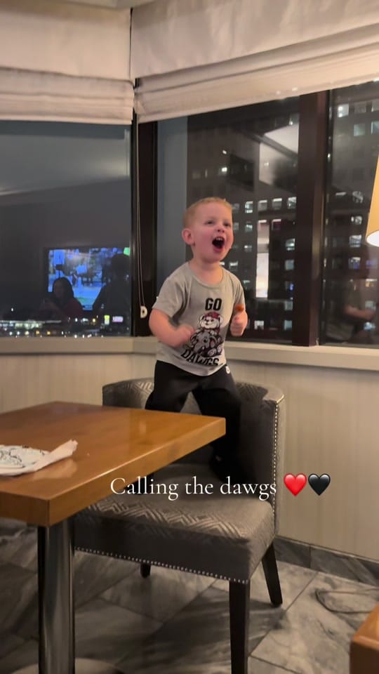 Post 8 by Linds | Mama + Wife 🤍 on TikTok (video)