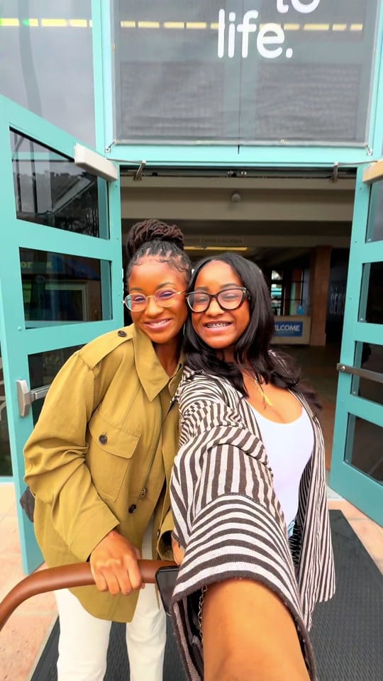 Post 9 by GoosbyTwins on TikTok (video)