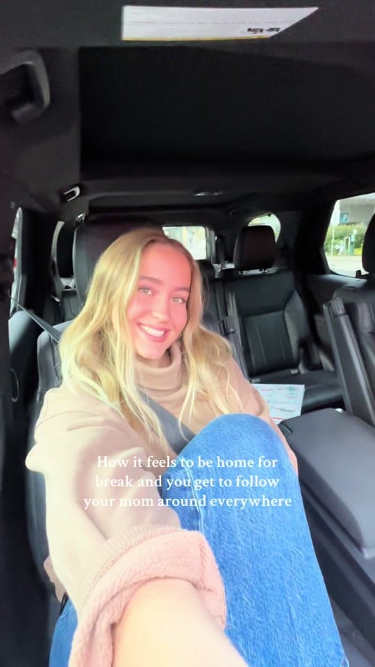 Post 1 by Lauren Morris on TikTok (video)