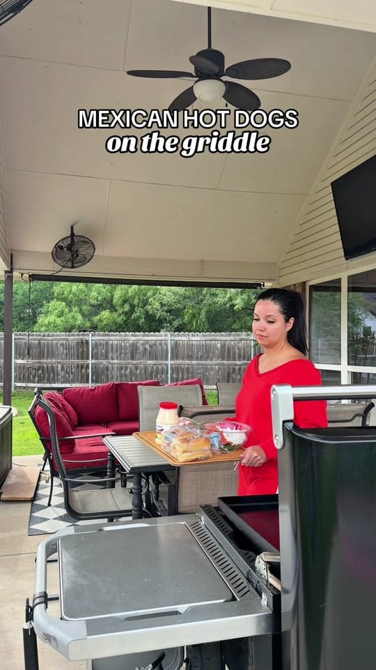 Post 3 by Vanessa on TikTok (video)