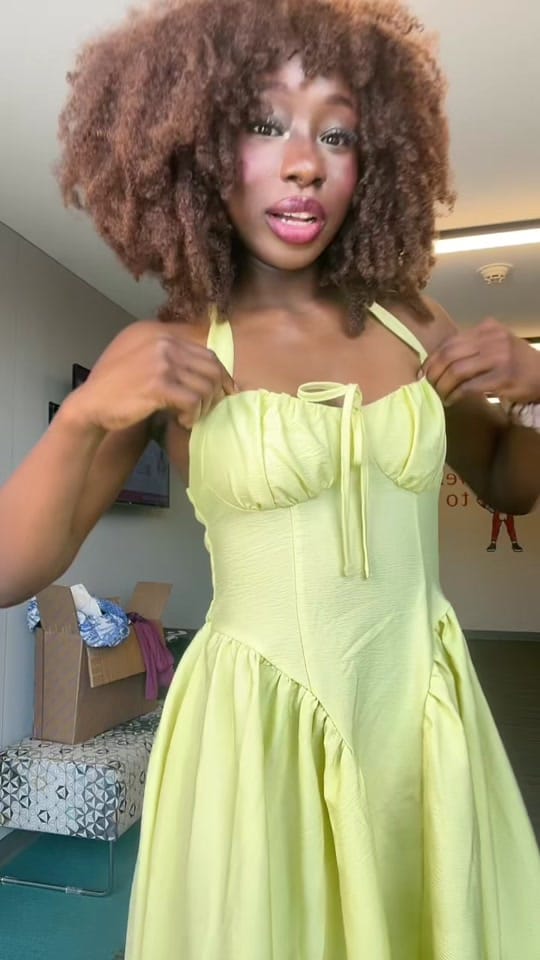 Post 1 by Ria :) on TikTok (video)