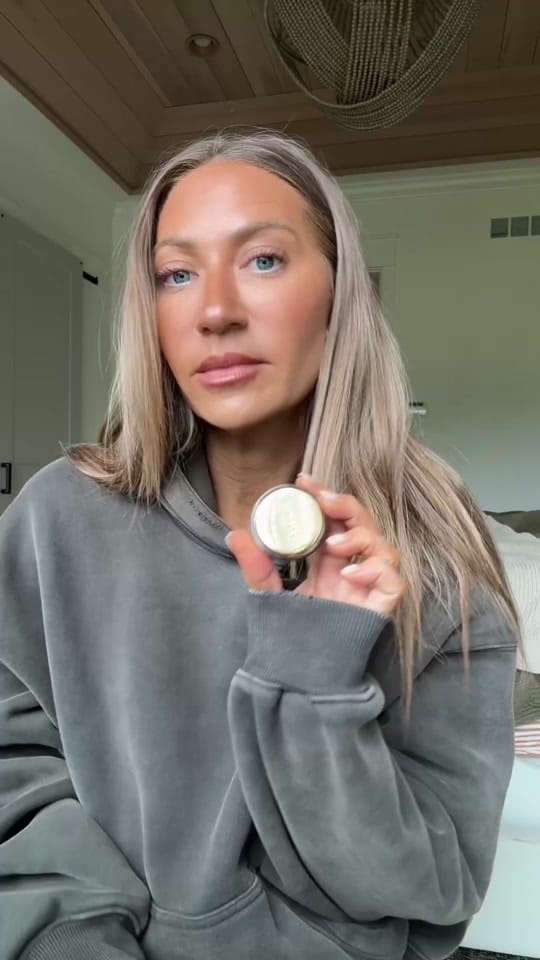 Post 9 by 40+ fashion on TikTok (video)