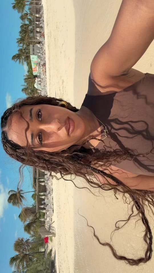 Post 6 by Tayla on TikTok (video)