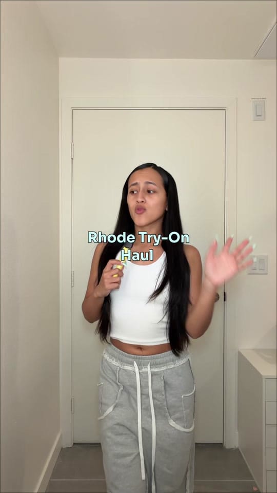 Post 2 by angelina 🩵 on TikTok (video)