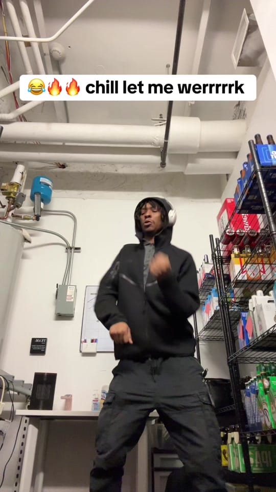Post 7 by Shaungotjokes on TikTok (video)