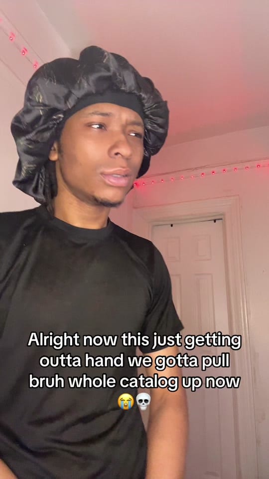 Post 1 by Shaungotjokes on TikTok (video)