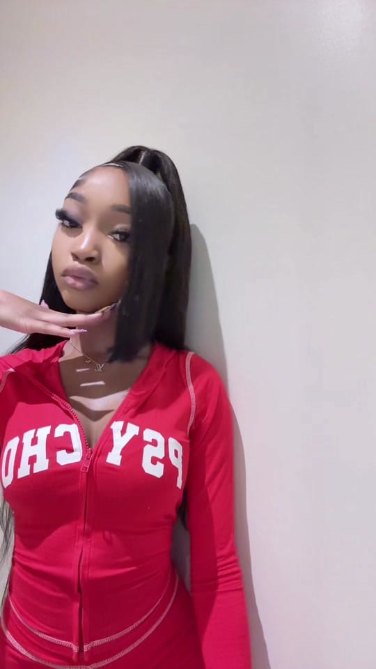 Post 4 by lol on TikTok (video)