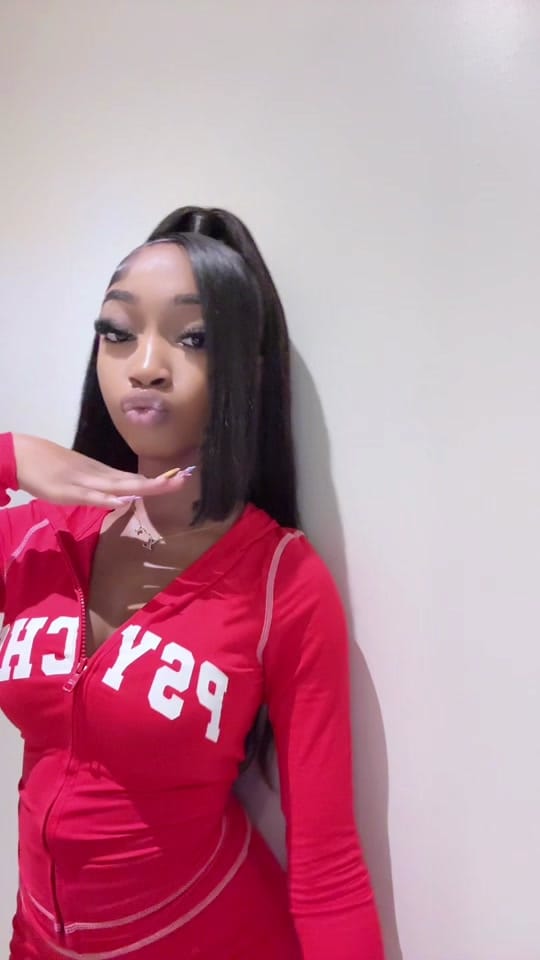 Post 2 by lol on TikTok (video)
