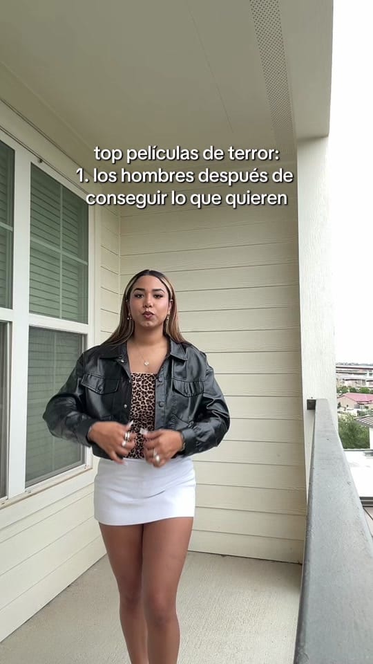 Post 2 by Ariannys Coronel on TikTok (video)