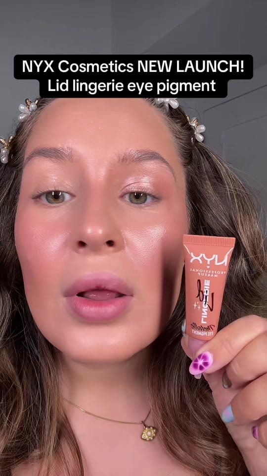 Post 1 by Ksenia on TikTok (video)
