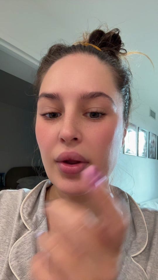 Post 3 by Ksenia on TikTok (video)