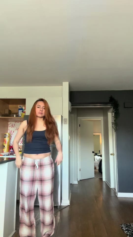 Post 3 by Diana on TikTok (video)