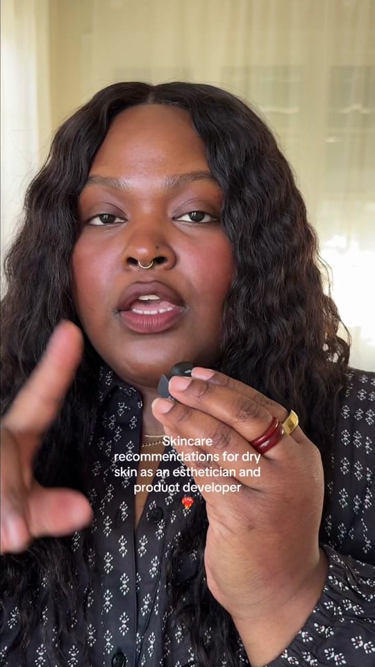 Post 6 by Yuri on TikTok (video)