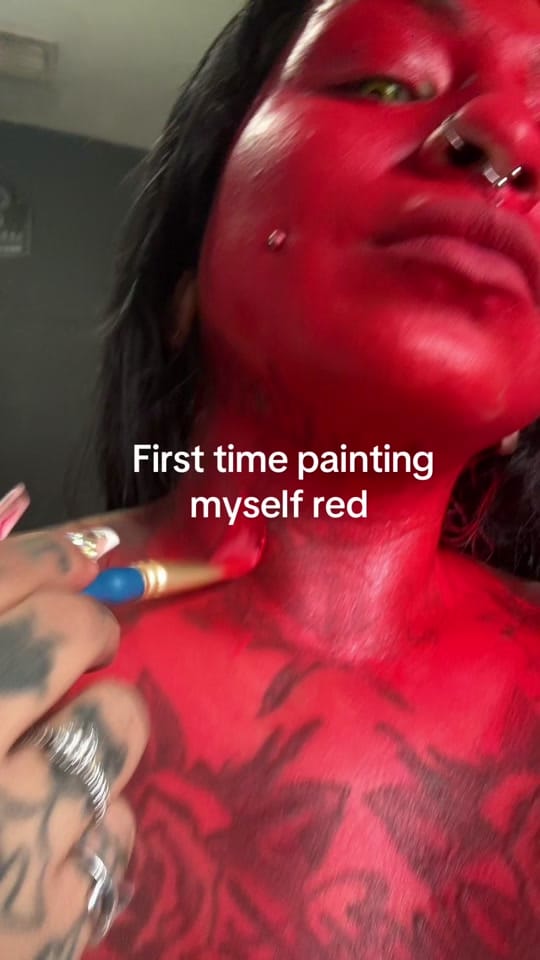 Post 6 by 𖤐ᴍɪssᴄʜᴇʟʟᴇɪɴᴋᴇᴅ𖤐 on TikTok (video)