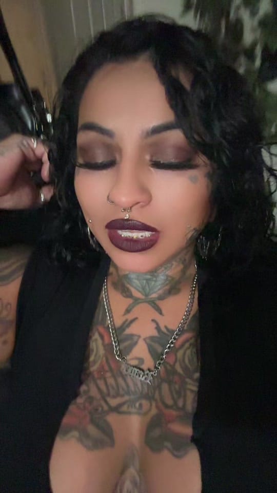 Post 7 by 𖤐ᴍɪssᴄʜᴇʟʟᴇɪɴᴋᴇᴅ𖤐 on TikTok (video)