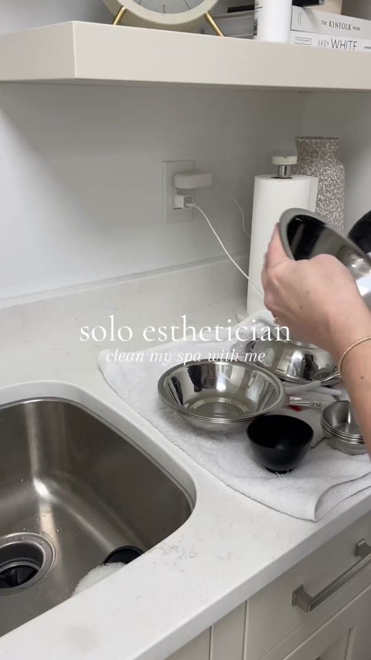 Post 4 by taylor | IN makeup artist on TikTok (video)