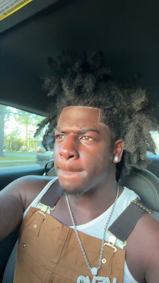 Post 2 by vevojr1 on TikTok (video)
