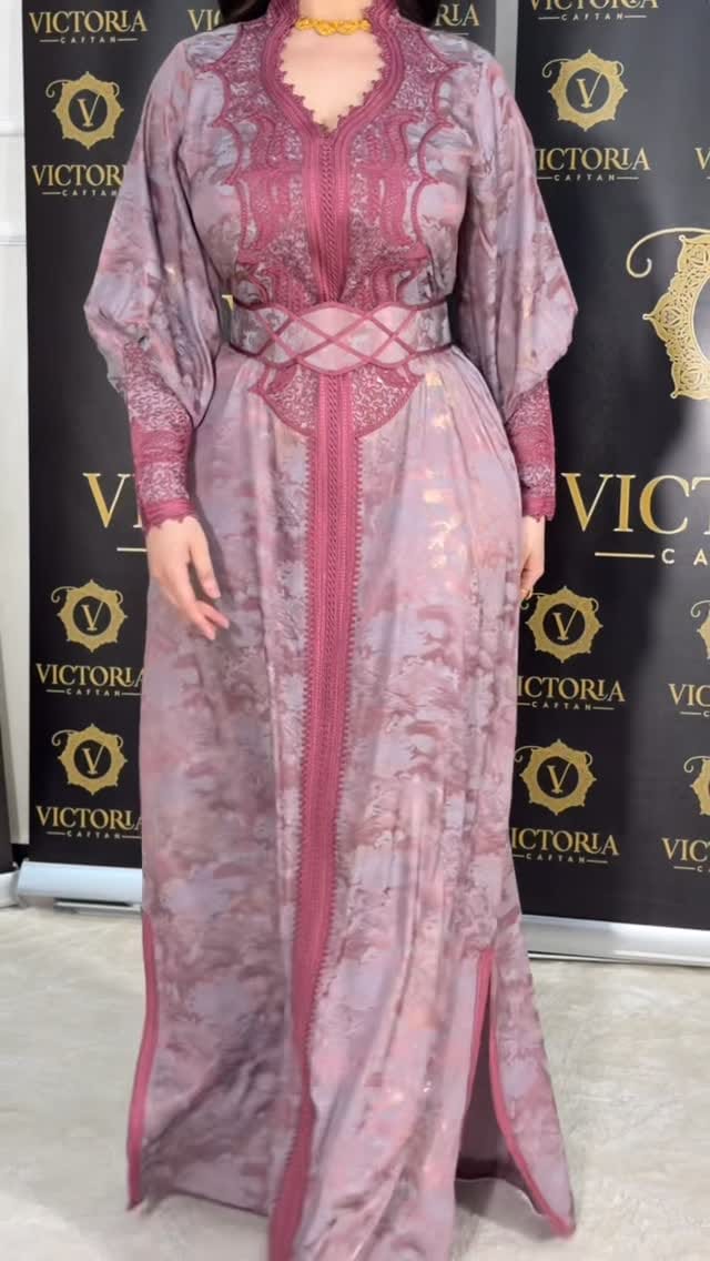 Post 8 by VICTORIA⚜️ on Instagram (video)
