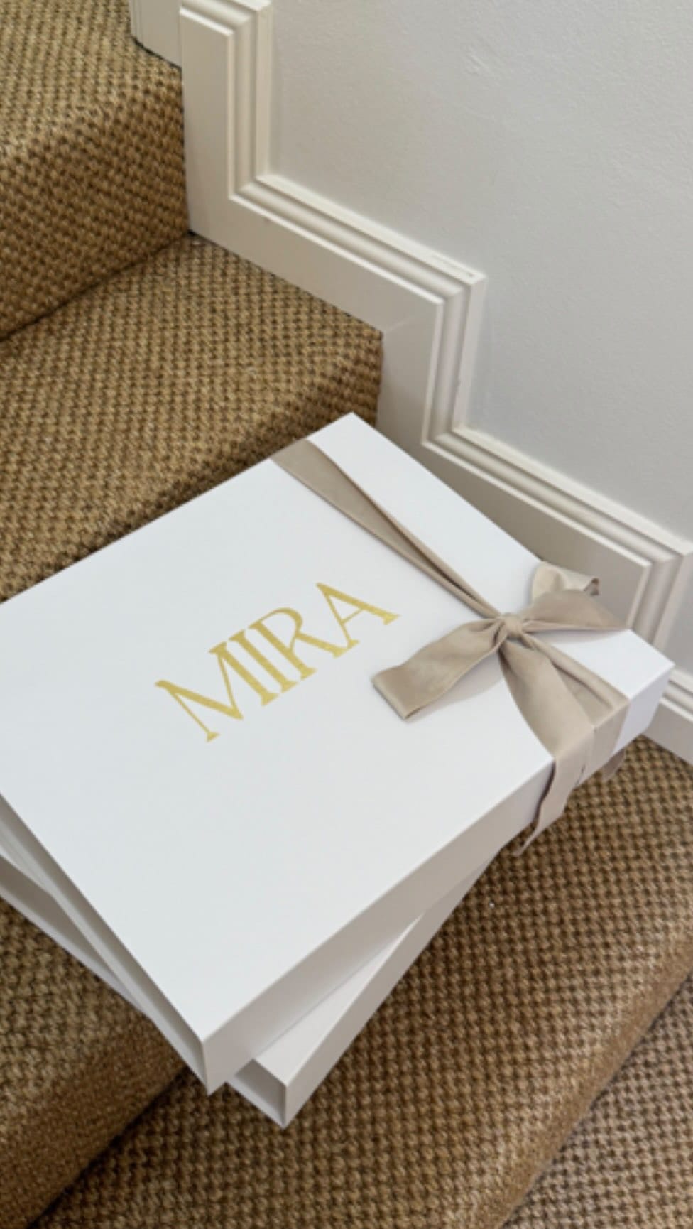 Post 7 by MIRA THE LABEL on Instagram (video)