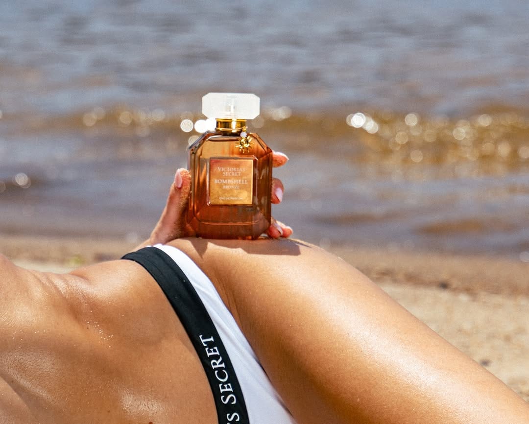 Post 2 by Victoria's Secret Costa Rica on Instagram (image)