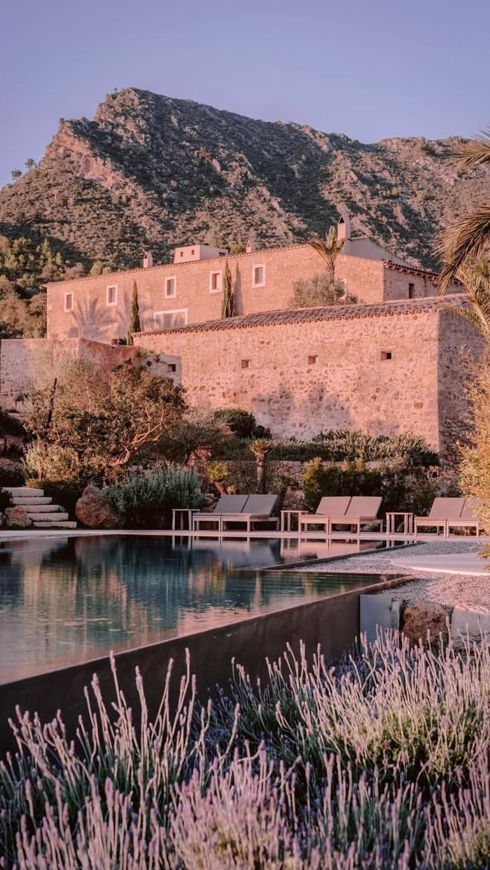 Post 6 by Vicky Martín Berrocal on Instagram (video)