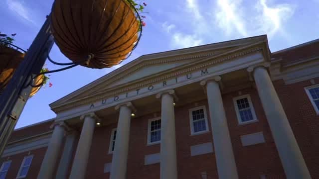 Post 10 by Alabama Volleyball on Instagram (video)