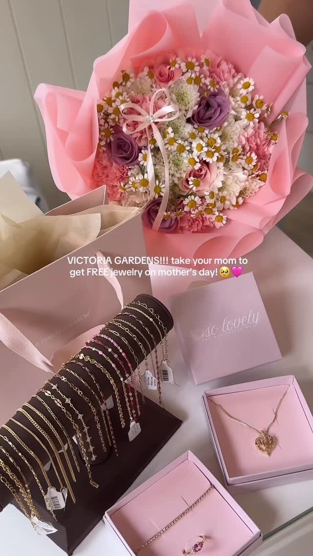 Post 2 by so lovely 👼🏼 on Instagram (video)