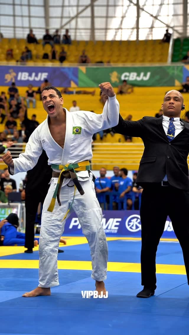 Post 7 by OFFICIAL CHECKMAT HEADQUARTERS on Instagram (video)