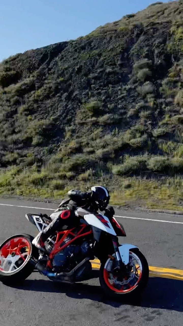 Post 3 by Kischardio on Instagram (video)