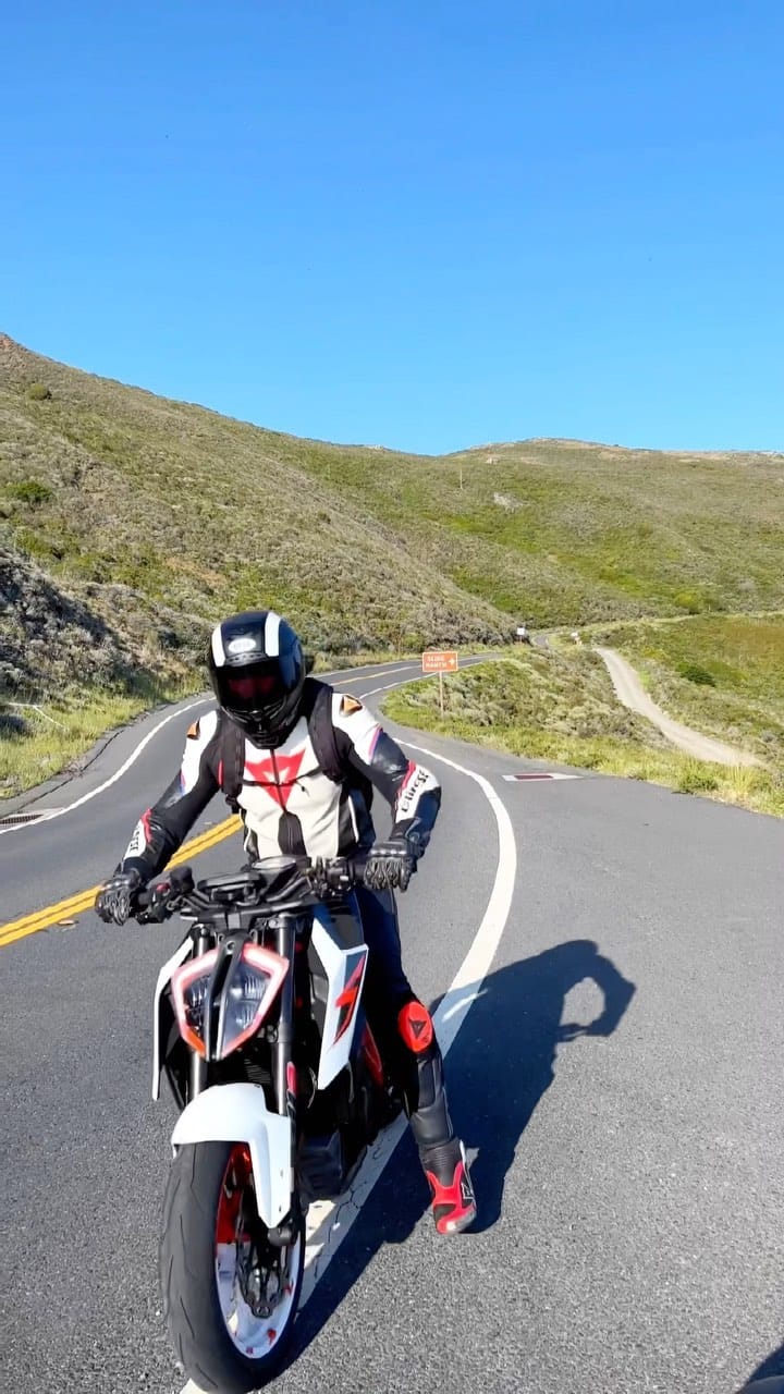 Post 2 by Kischardio on Instagram (video)