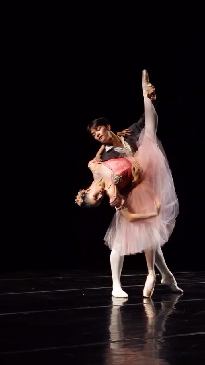 Post 7 by Joffrey Ballet School on Instagram (video)