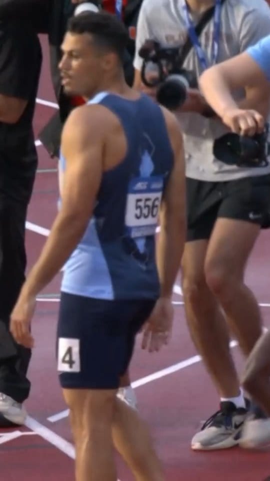 Post 2 by UNC Tar Heels on Instagram (video)