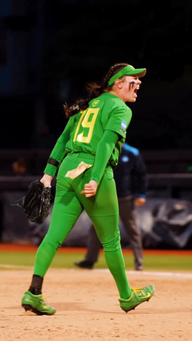 Post 5 by Oregon Softball on Instagram (video)