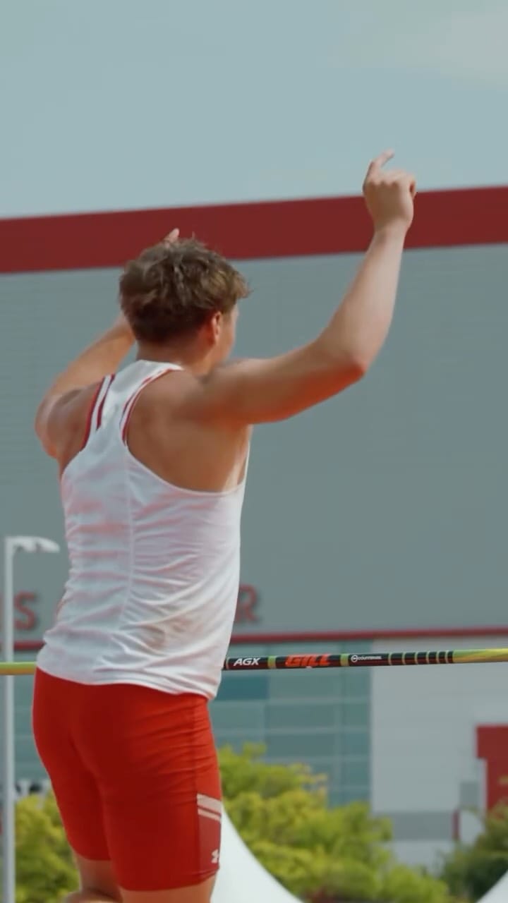 Post 8 by Wisconsin Badgers on Instagram (video)