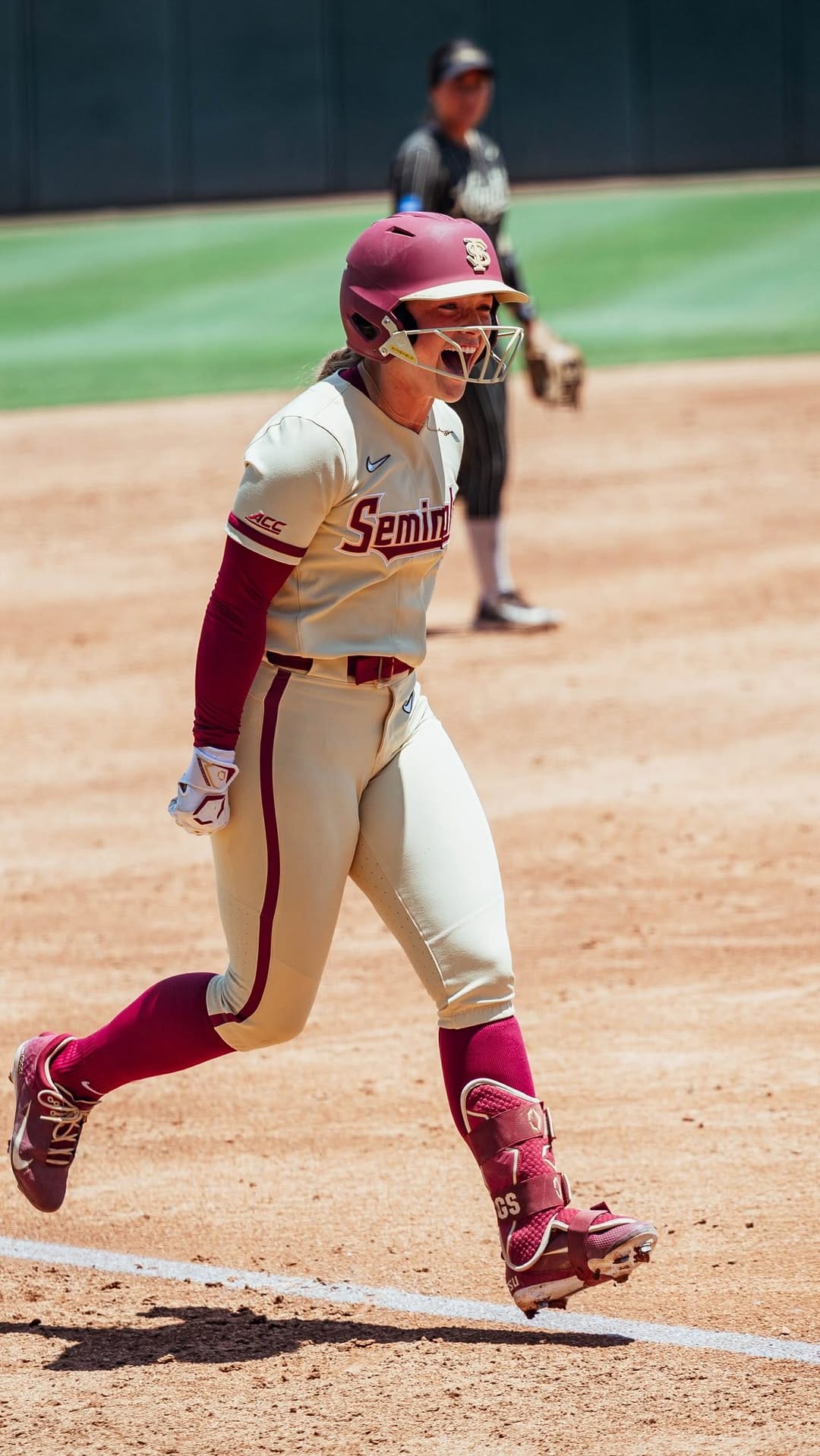 Post 4 by Florida State Softball on Instagram (video)