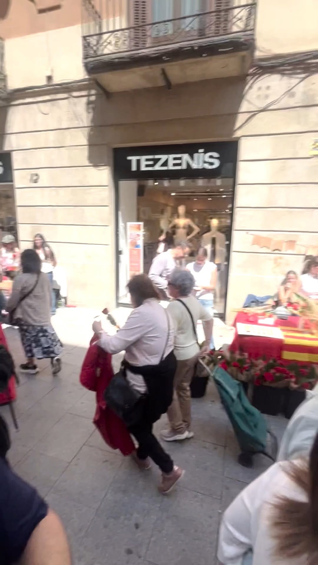 Post 4 by UA Study Abroad on Instagram (video)