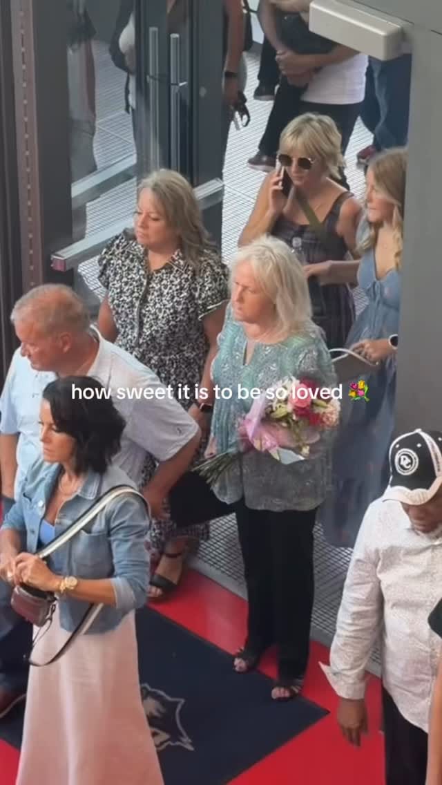 Post 9 by University of Southern Indiana on Instagram (video)