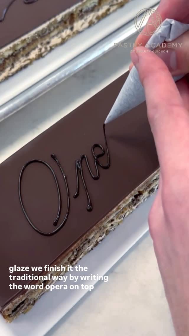 Post 2 by Pastry Academy on Instagram (video)