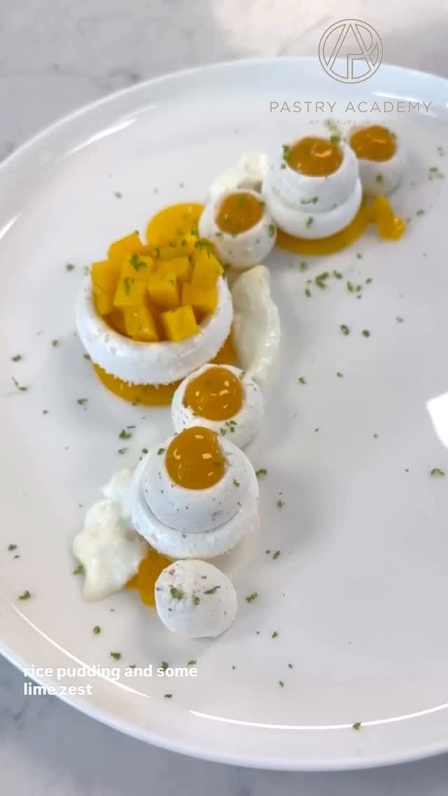 Post 7 by Pastry Academy on Instagram (video)