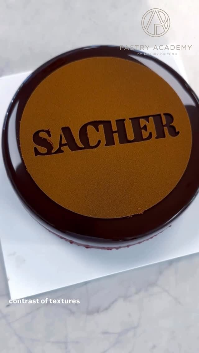 Post 1 by Pastry Academy on Instagram (video)