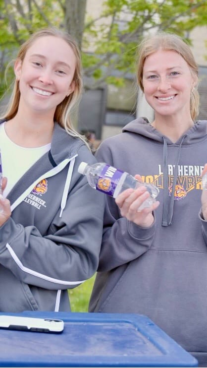 Post 8 by Western Illinois University on Instagram (video)