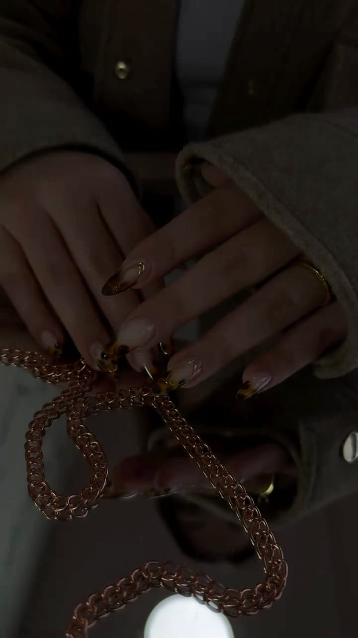 Post 8 by ⚜️LORI NAILS⚜️ on Instagram (video)