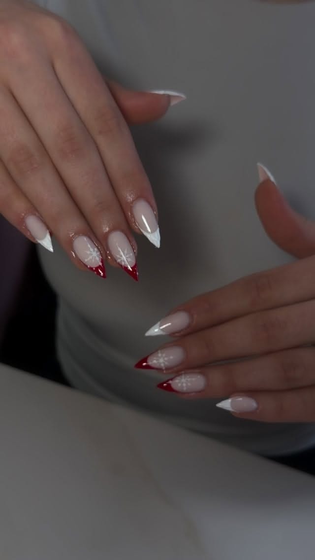 Post 6 by ⚜️LORI NAILS⚜️ on Instagram (video)