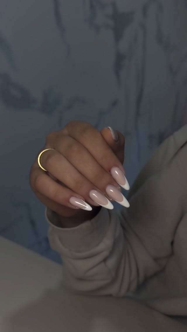 Post 4 by ⚜️LORI NAILS⚜️ on Instagram (video)