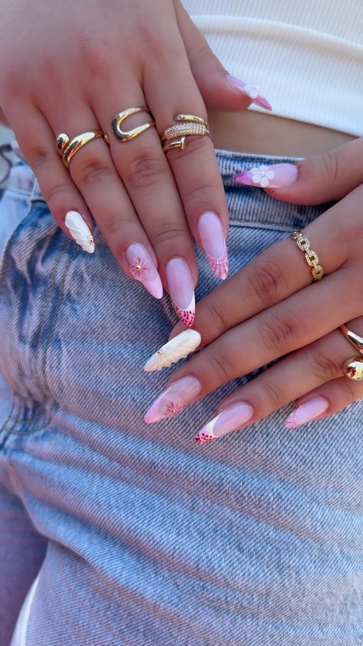 Post 10 by ⚜️LORI NAILS⚜️ on Instagram (video)