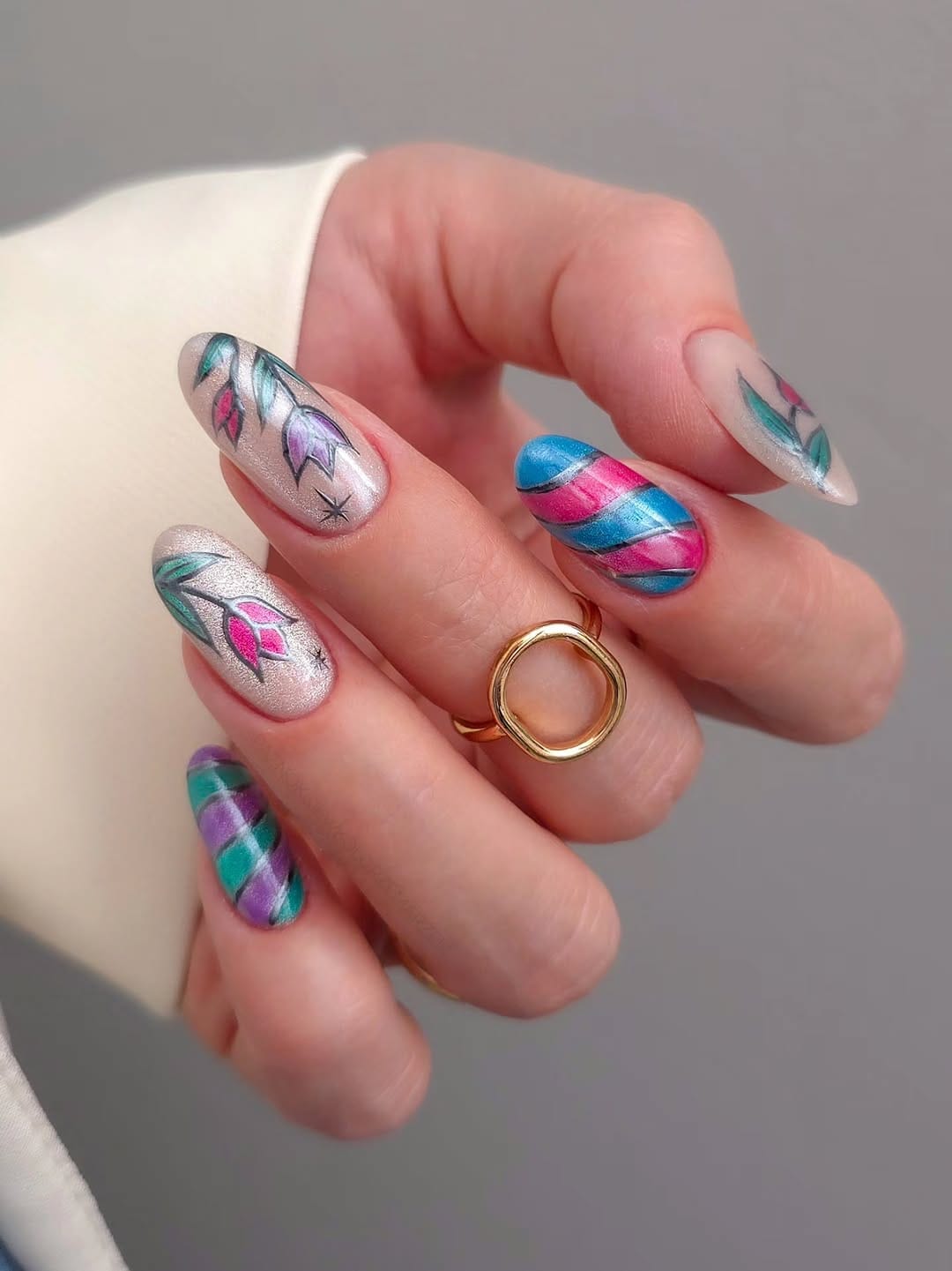 Post 4 by Asia Szymańska | Nails Designer | Nails | Paznokcie on Instagram (carousel)